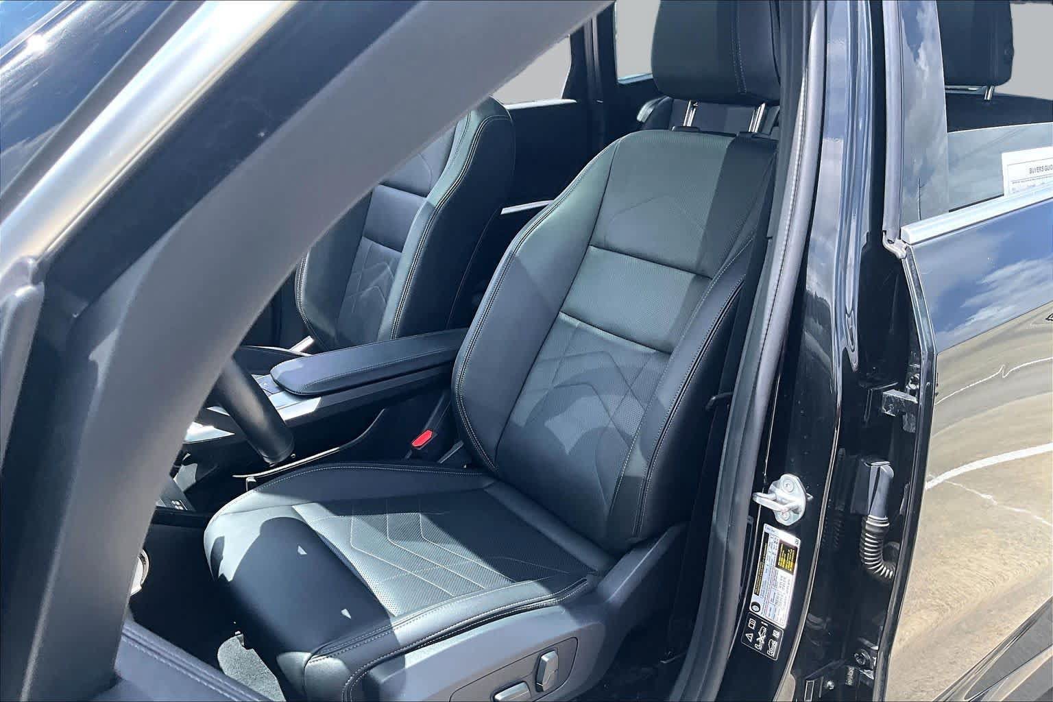 Used 2025 BMW X1 xDrive28i AWD/4WD image 7