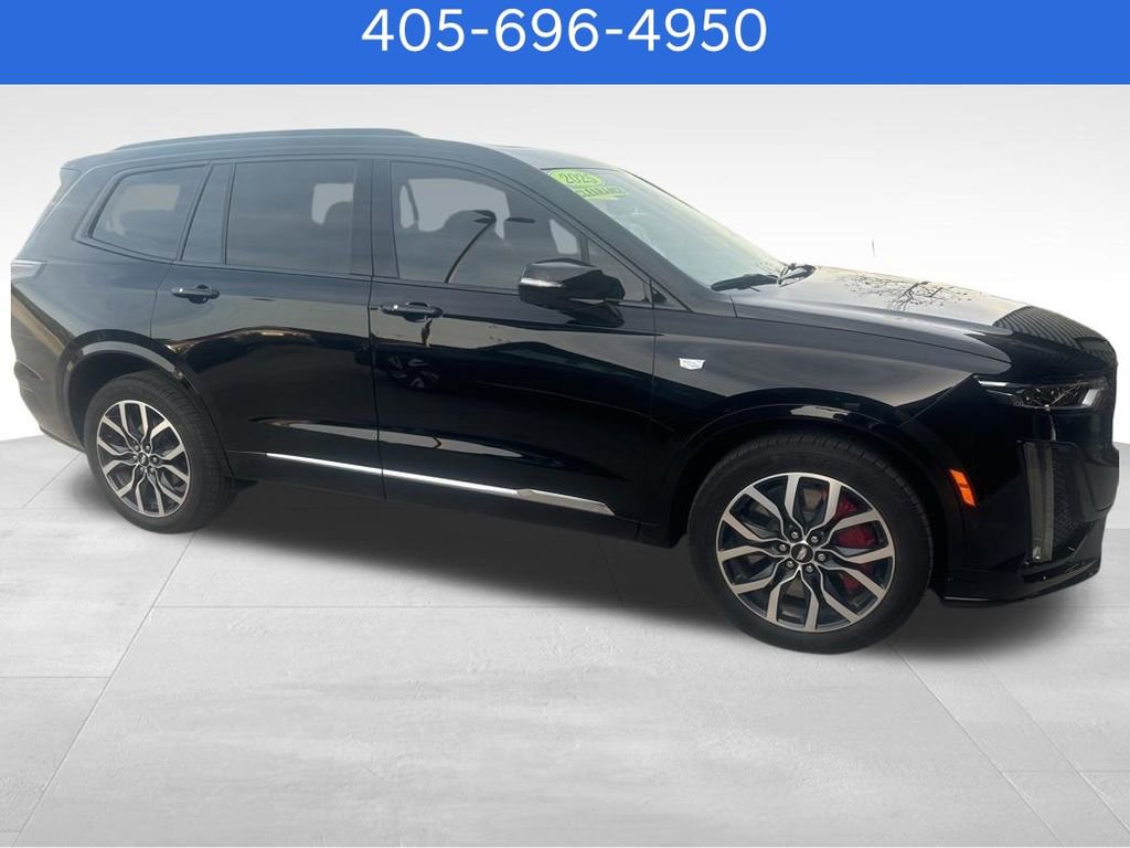 Used 2025 Cadillac XT6 Sport w/ Platinum Package AWD/4WD image 4