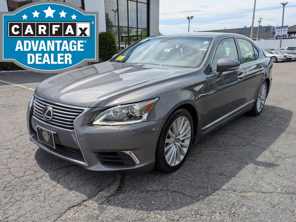 Used 2013 Lexus LS 460 AWD w/ Comfort Pkg image 2