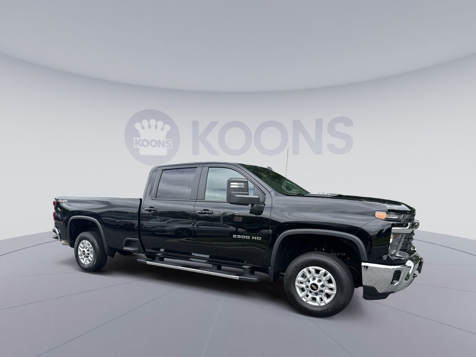 Used 2025 Chevrolet Silverado 2500 LT w/ Convenience Package AWD/4WD image 8