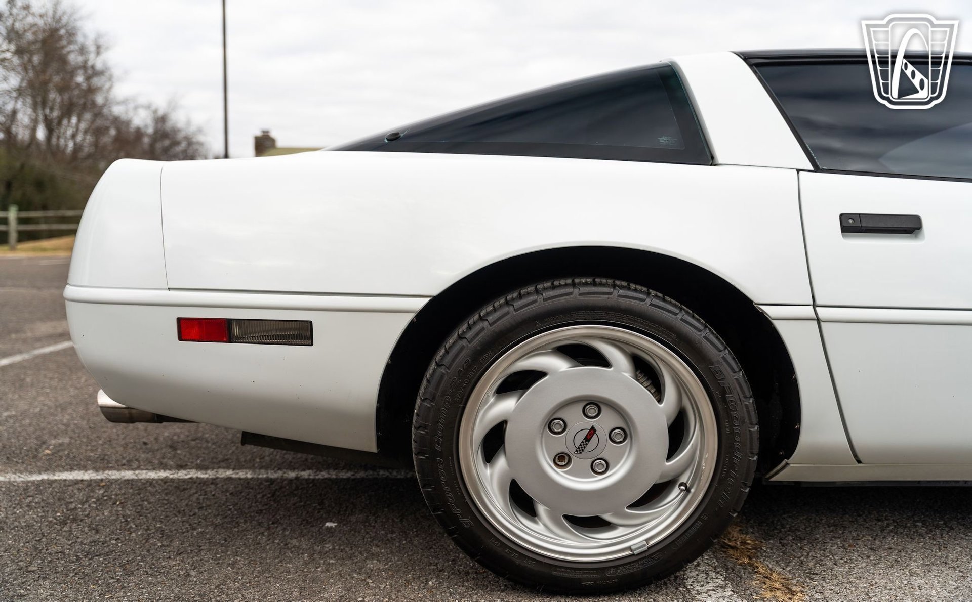 Used 1991 Chevrolet Corvette Coupe image 37