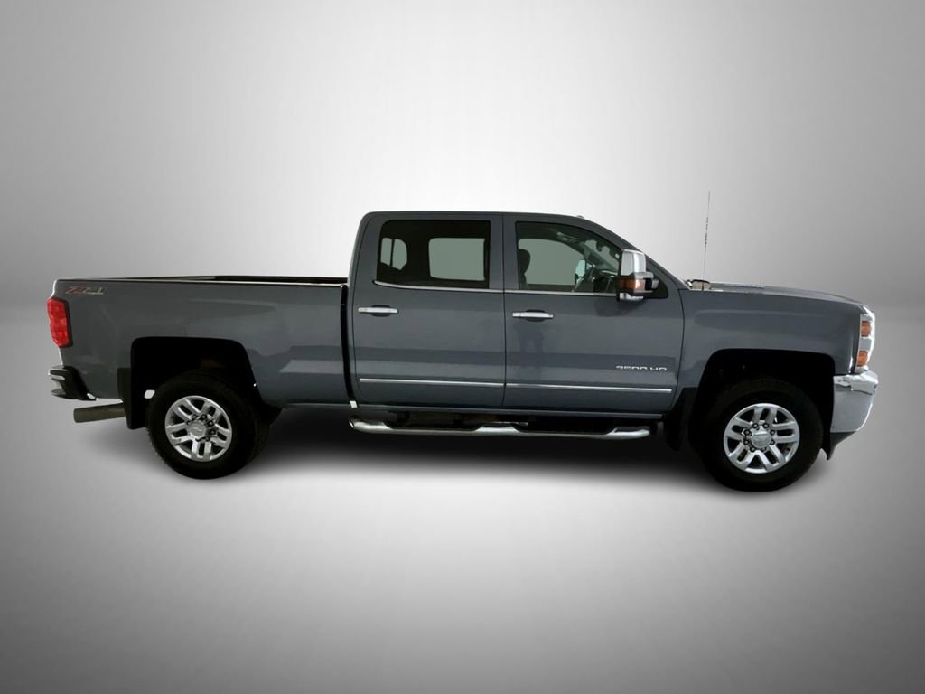 Used 2015 Chevrolet Silverado 3500 LTZ w/ Duramax Plus Package AWD/4WD image 4