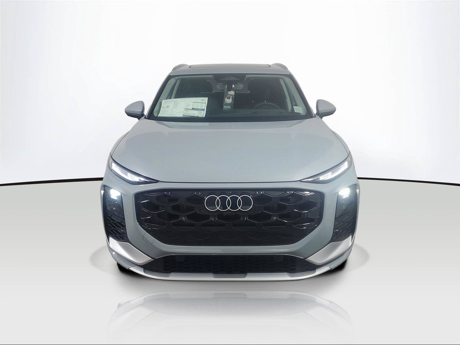 New 2026 Audi Q3 quattro 2.0T AWD/4WD image 2