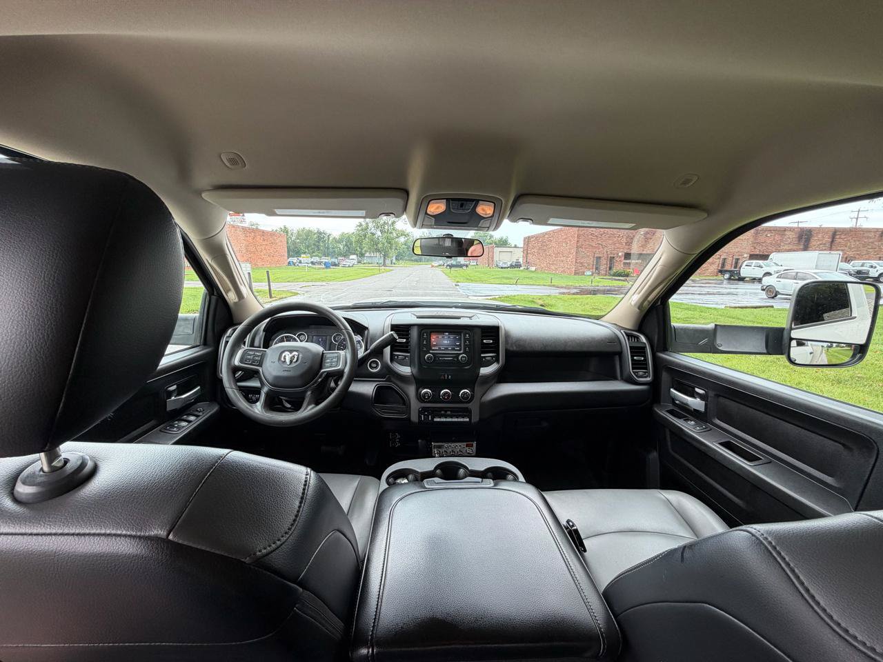 Used 2019 RAM 3500 Tradesman w/ Chrome Appearance Group AWD/4WD image 34