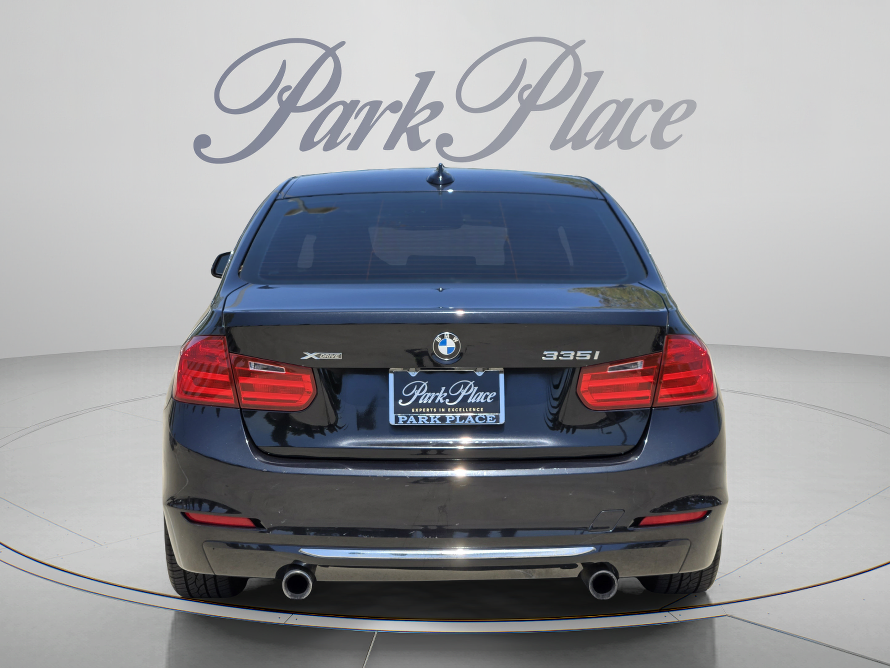 Used 2013 BMW 335i xDrive Sedan AWD/4WD image 4