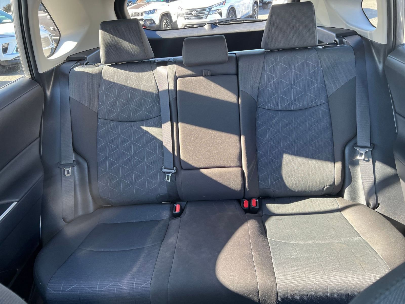 Used 2025 Toyota RAV4 XLE image 38