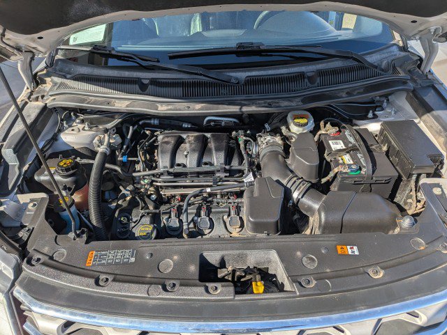 Used 2016 Ford Explorer XLT w/ Equipment Group 202A image 28