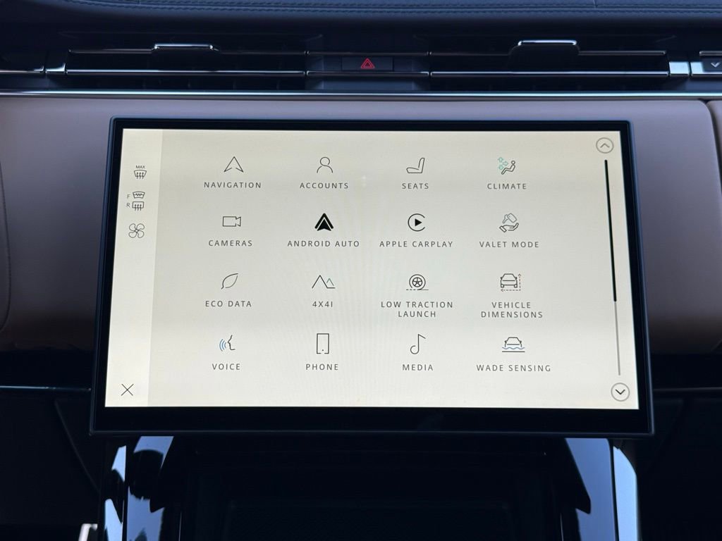 New 2026 Land Rover Range Rover Sport Dynamic SE image 21