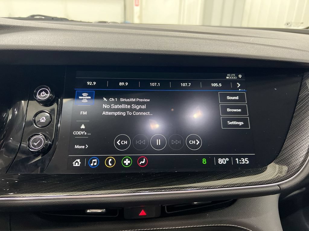 Used 2022 Buick Envision Essence w/ Sport Touring Package FWD image 14