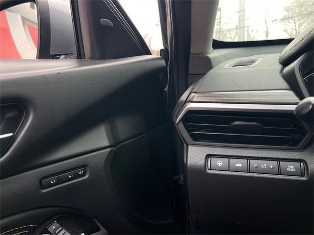 Used 2021 Nissan Altima 2.5 Platinum image 17