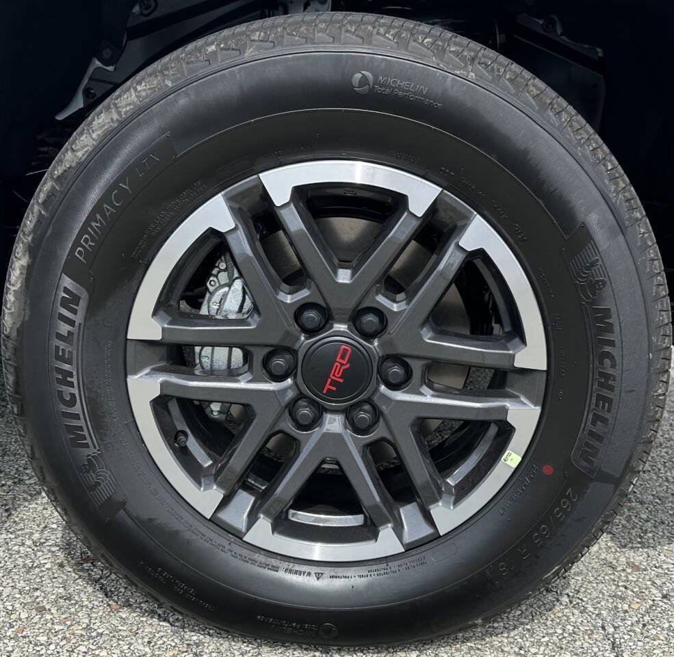 Used 2026 Toyota Tacoma TRD Sport AWD/4WD image 7