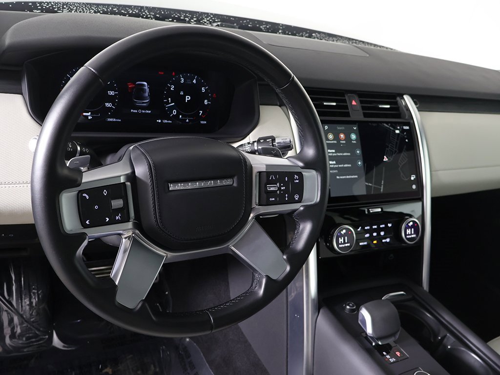 Used 2022 Land Rover Discovery HSE R-Dynamic image 28