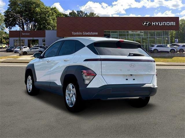 New 2026 Hyundai Kona SE image 5