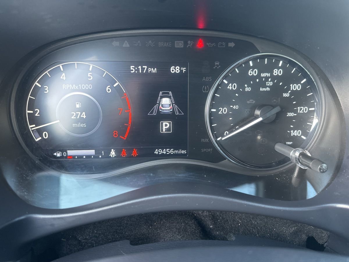 Used 2024 Nissan Kicks SR image 12