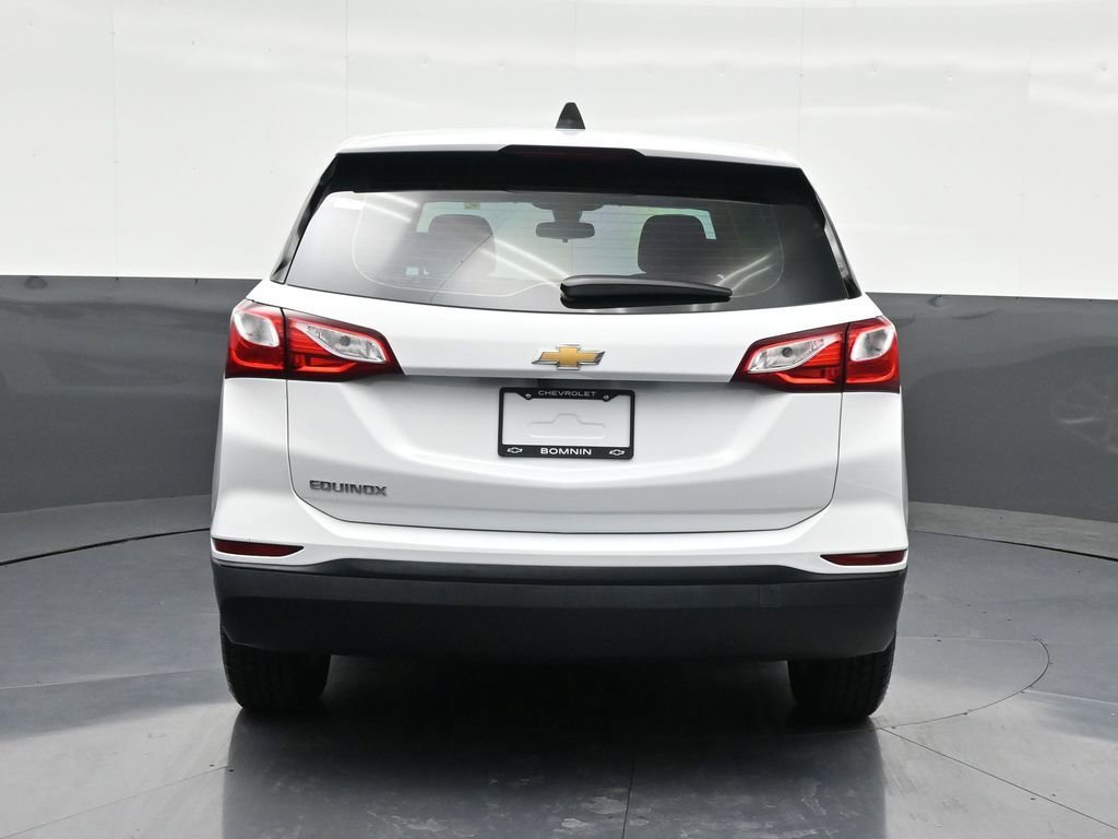 Used 2020 Chevrolet Equinox LS image 4