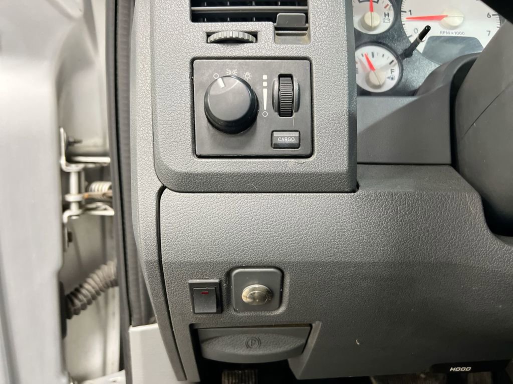 Used 2006 Dodge Ram 1500 Truck SLT w/ Trailer Tow Group image 17