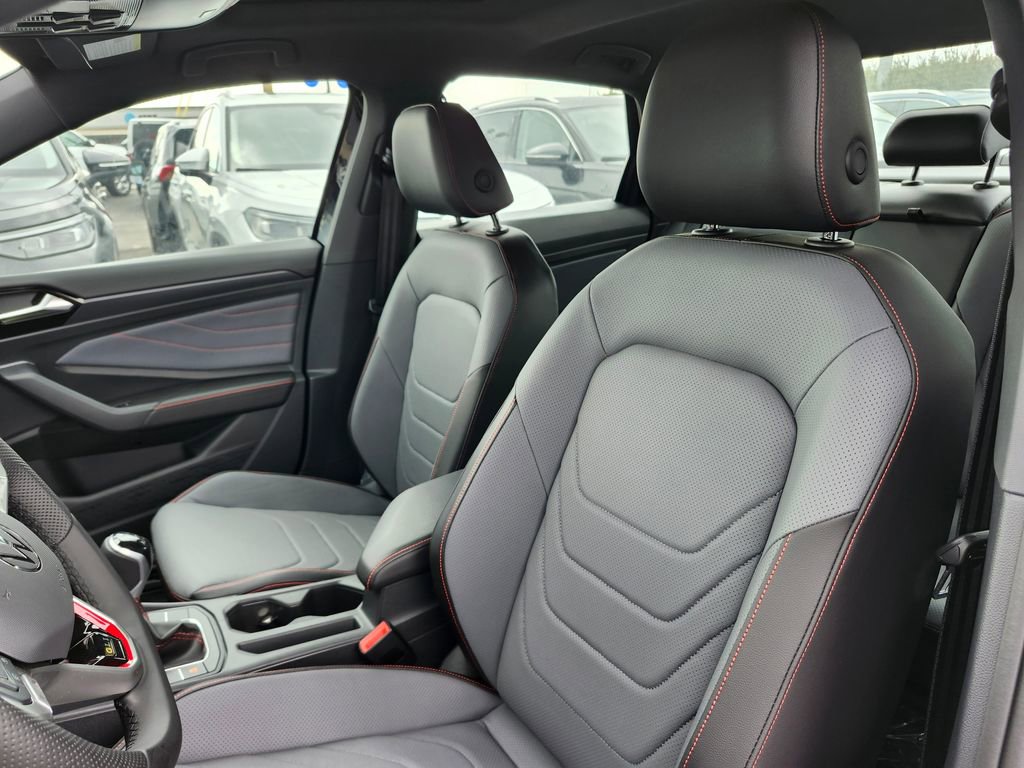 New 2026 Volkswagen Jetta GLI Autobahn FWD image 9