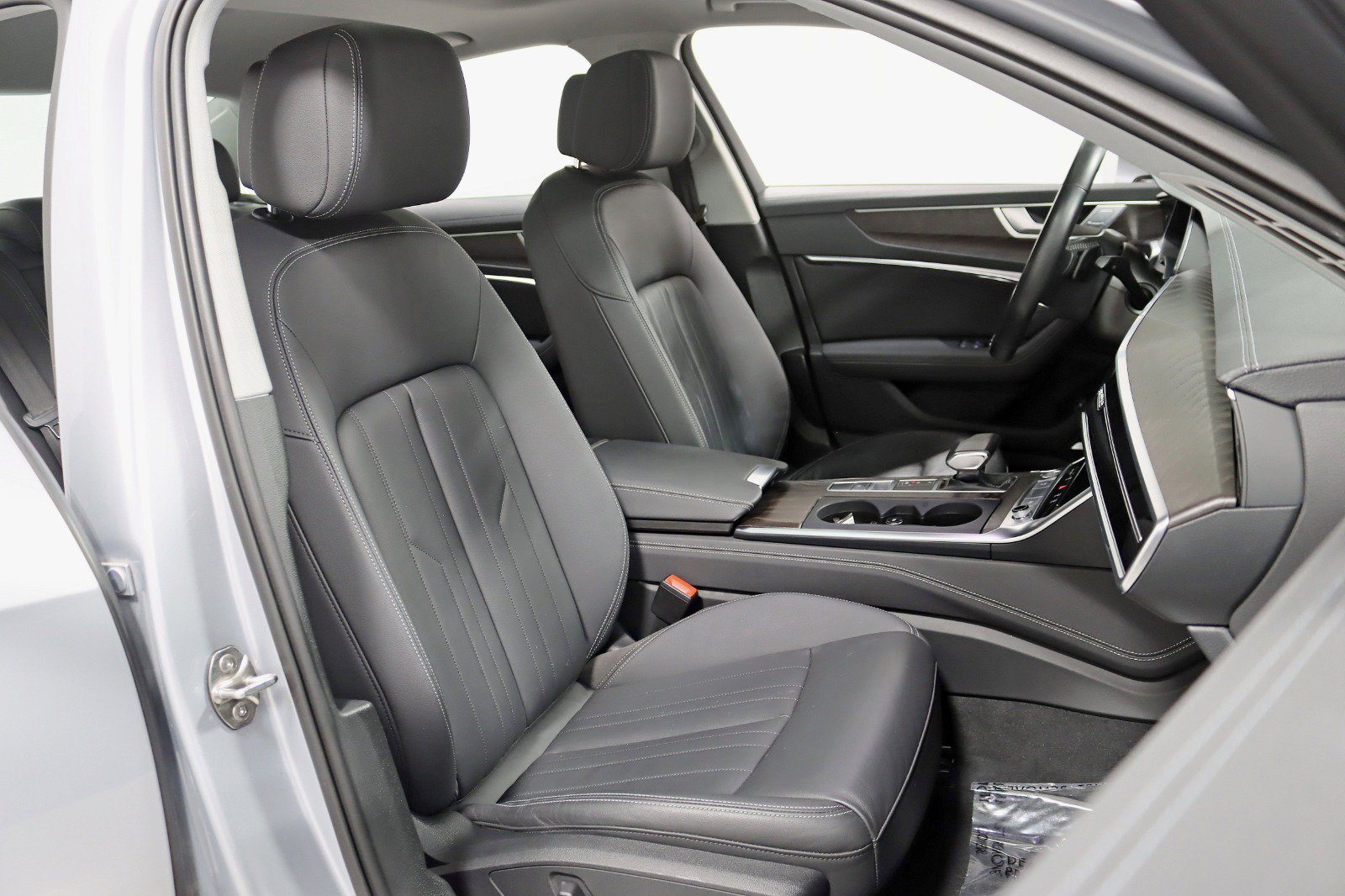 Used 2020 Audi A6 2.0T Premium Plus AWD/4WD image 28