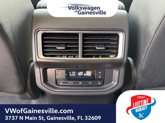 Certified 2025 Volkswagen Atlas SEL AWD/4WD image 13