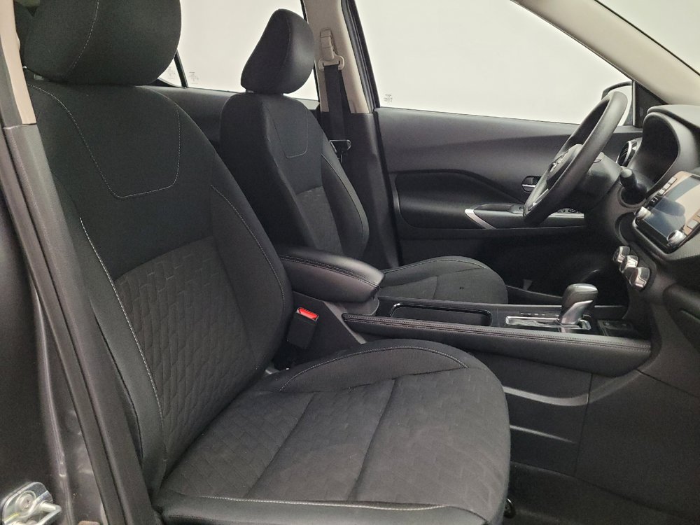 Used 2024 Nissan Kicks SV FWD image 21