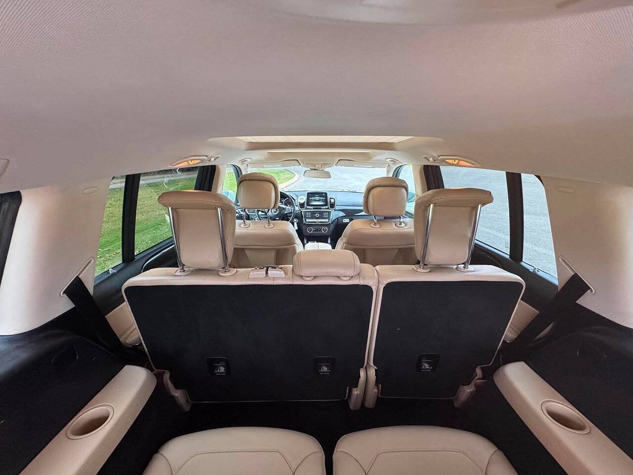 Used 2017 Mercedes-Benz GLS 550 4MATIC image 14
