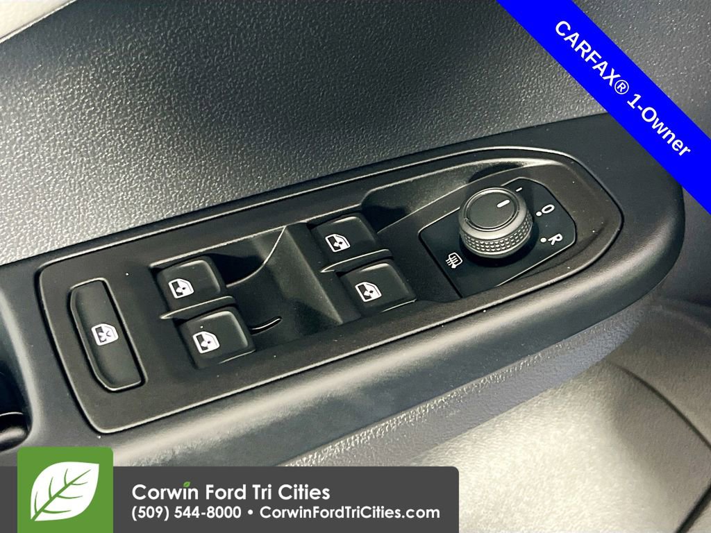 Used 2022 Volkswagen Taos SEL image 12