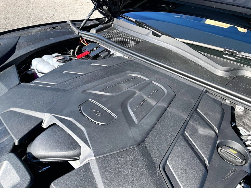 Certified 2026 Porsche Cayenne E-Hybrid AWD/4WD image 22