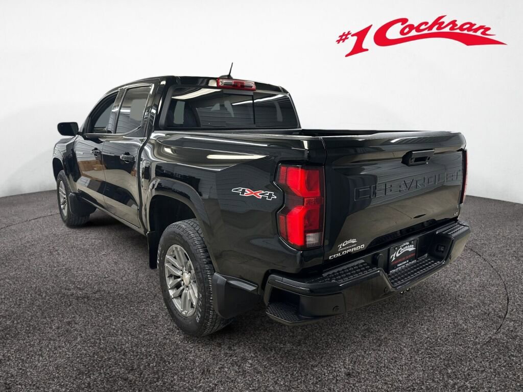 Certified 2024 Chevrolet Colorado LT w/ LT Convenience Package III image 21