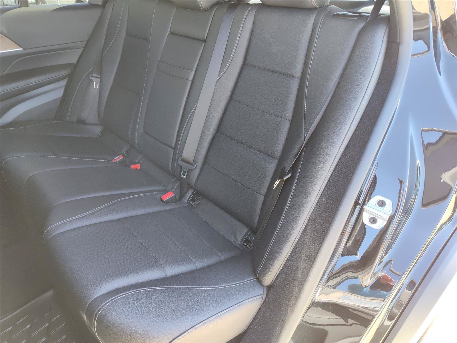 Used 2025 Mercedes-Benz GLE 350 4MATIC image 26