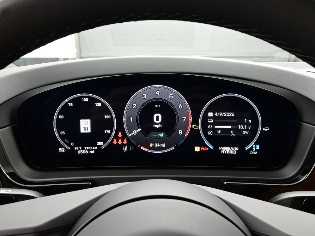 Certified 2025 Porsche Cayenne S AWD/4WD image 9