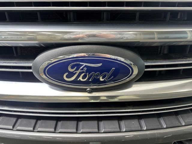 Used 2022 Ford F350 Platinum w/ FX4 Off-Road Package image 9