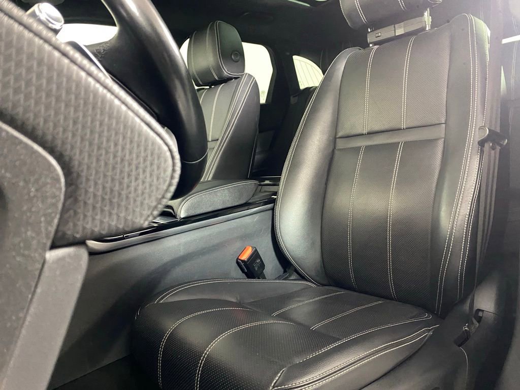 Used 2021 Land Rover Range Rover Velar R-Dynamic S image 12
