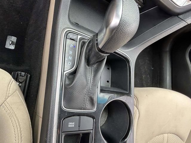 Used 2019 Hyundai Sonata SE FWD image 17
