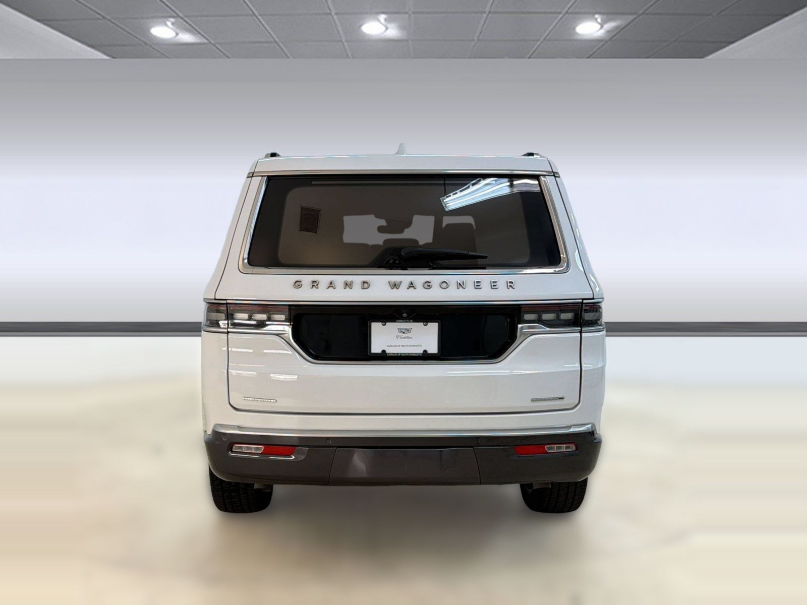 Used 2022 Jeep Grand Wagoneer Series III w/ Rear Seat Video Group 1 AWD/4WD image 10