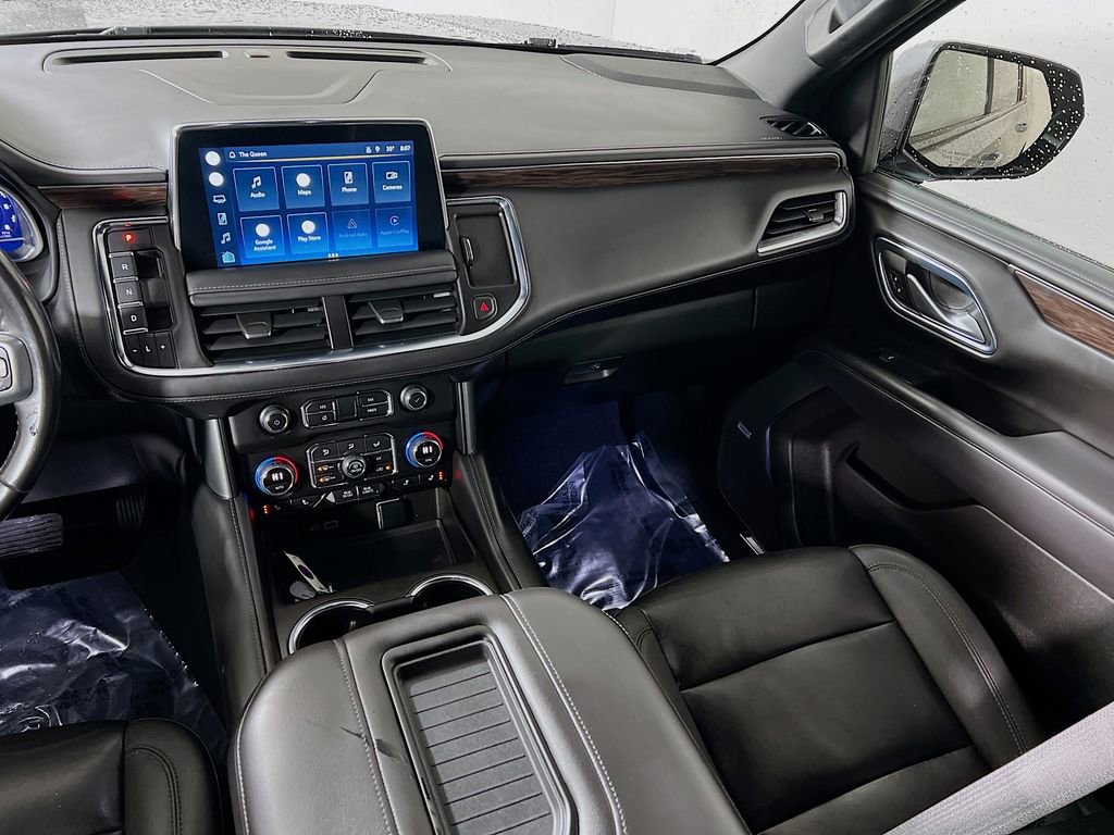 Used 2022 Chevrolet Suburban Z71 image 19