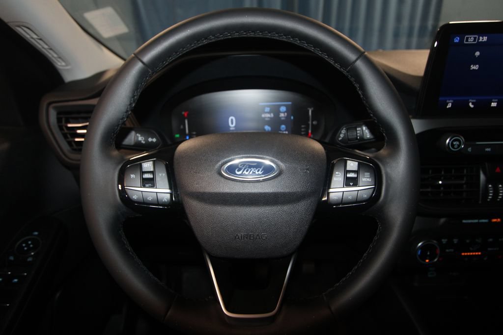 Used 2023 Ford Escape Active AWD/4WD image 11