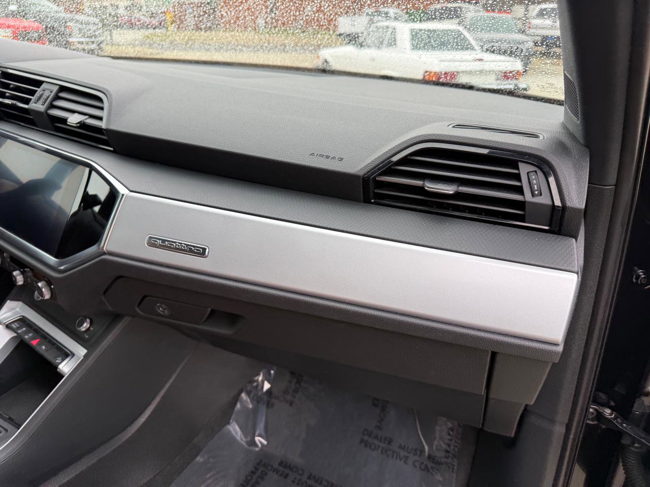 Used 2020 Audi Q3 2.0T Premium w/ Convenience Package image 28