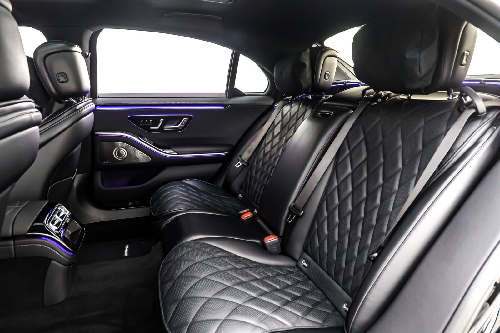 New 2026 Mercedes-Benz S 500 4MATIC image 8