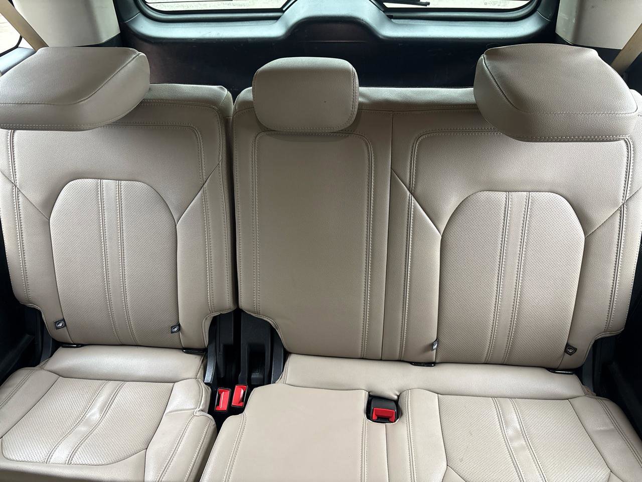 Used 2024 Ford Expedition Max Limited image 19