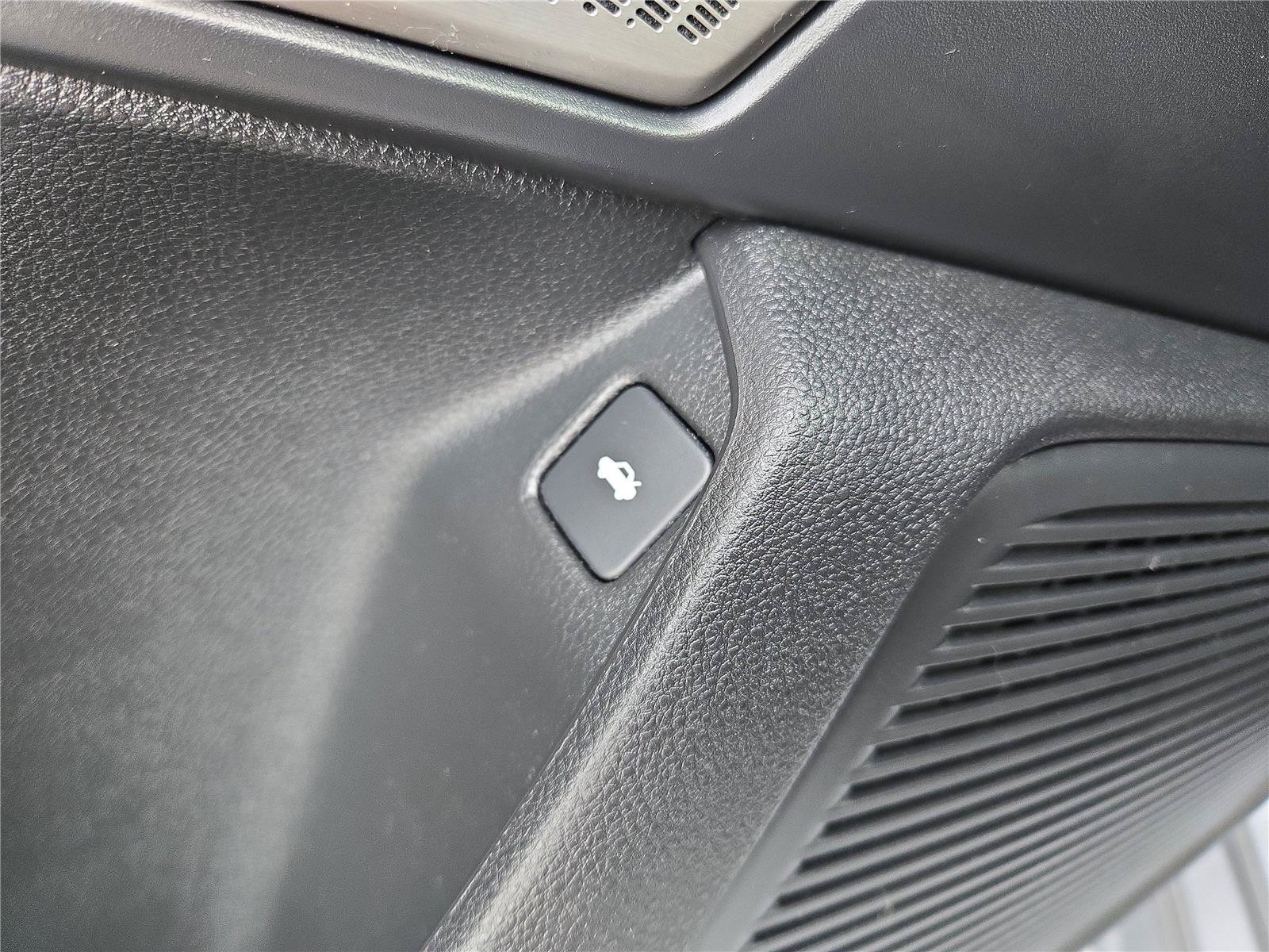 Certified 2023 Acura TLX w/ Technology Package FWD image 18