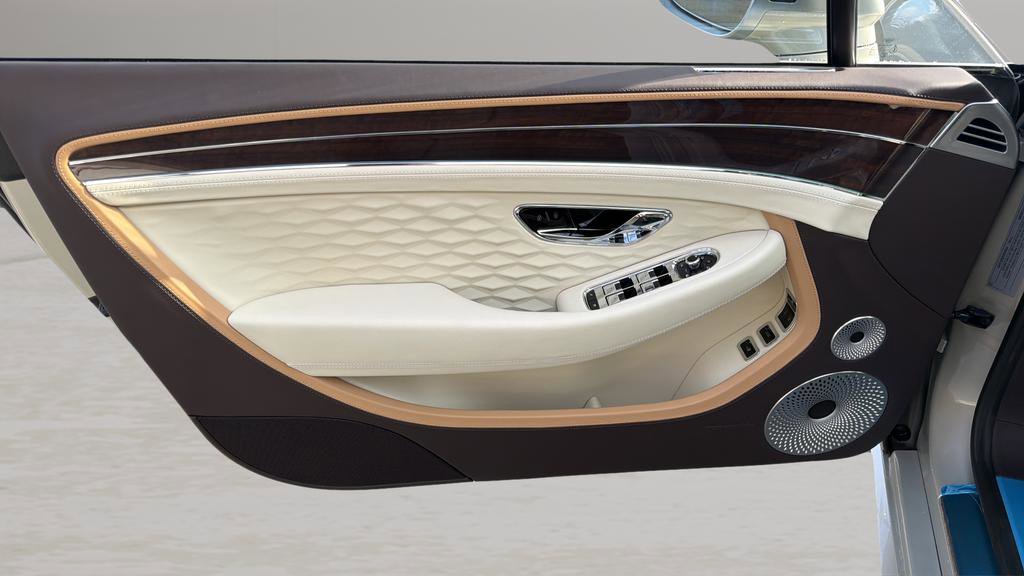 New 2026 Bentley Continental Mulliner image 17