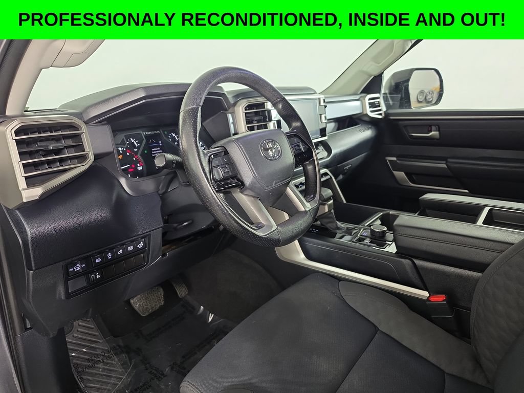 Used 2023 Toyota Tundra SR5 w/ SR5 Convenience Package AWD/4WD image 7