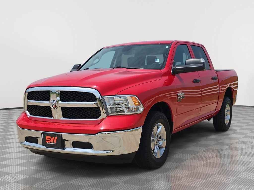 Used 2023 RAM 1500 Classic SLT w/ Trailer & Traction Group AWD/4WD image 3