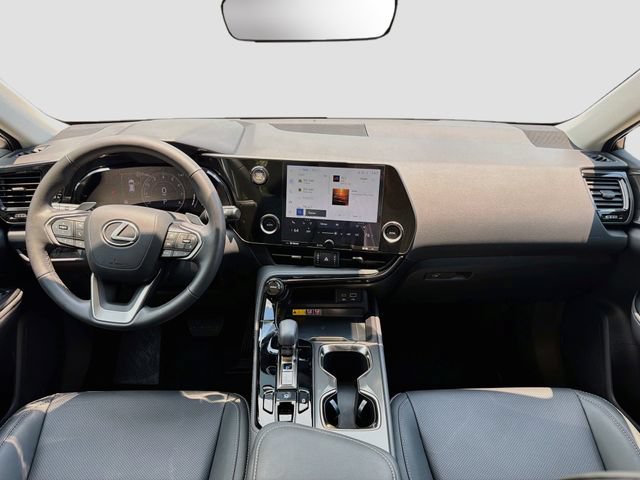Used 2025 Lexus NX 250 FWD w/ Accessory Package (Z1) image 16