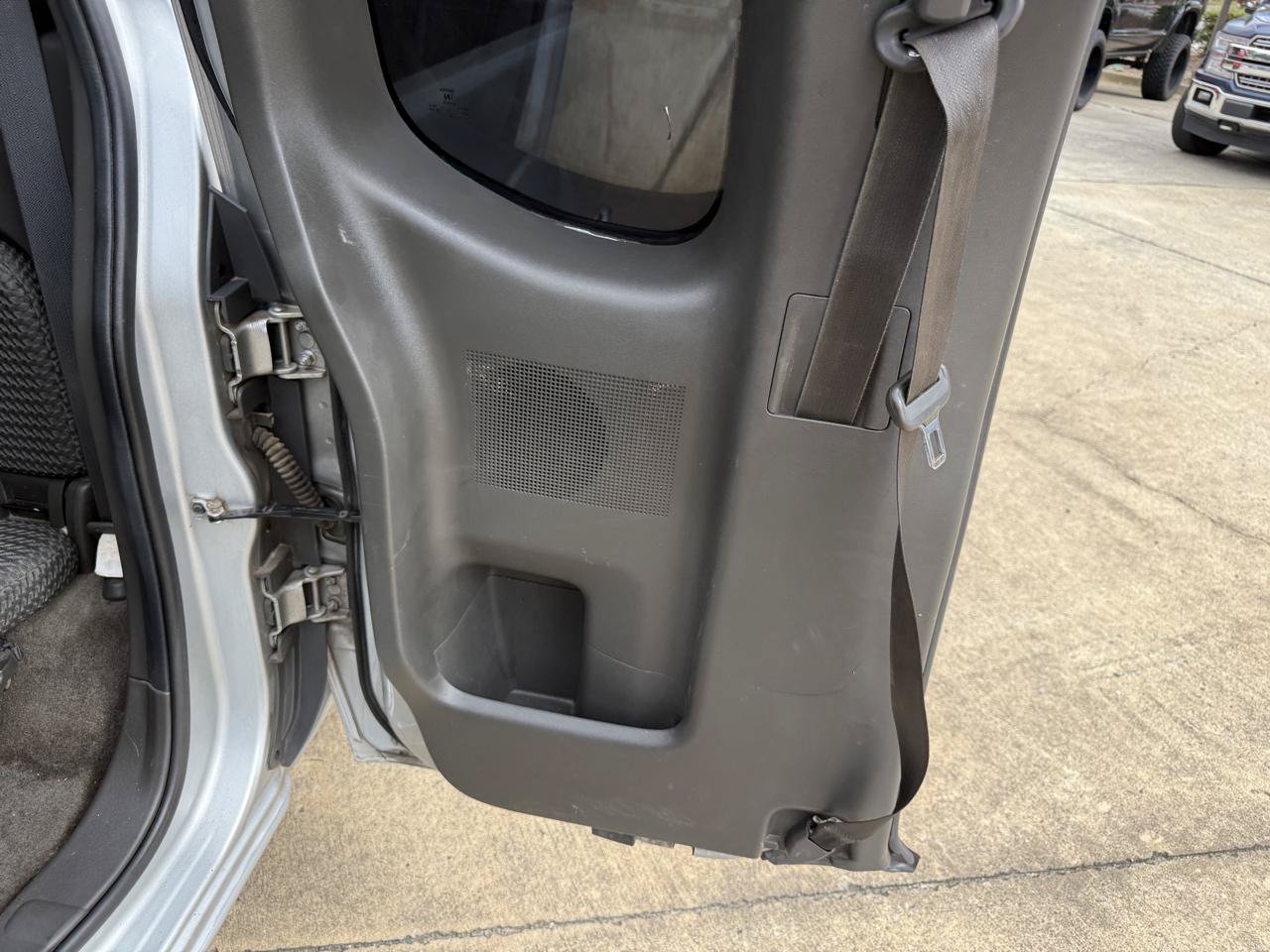 Used 2017 Nissan Frontier SV RWD image 11