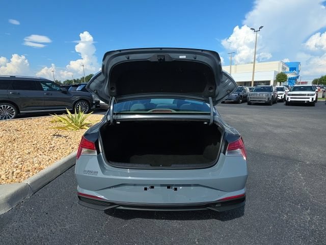 Certified 2023 Hyundai Elantra SEL Sport FWD image 20