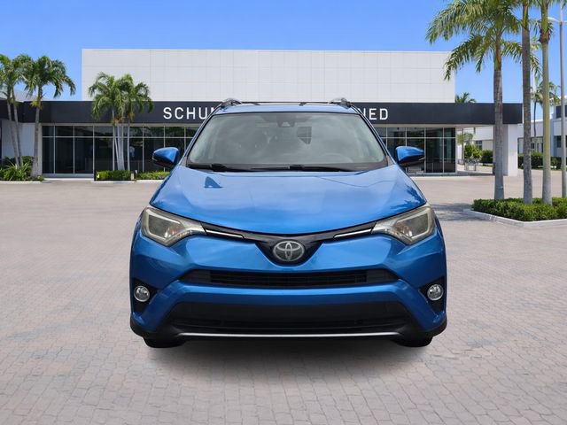 Used 2018 Toyota RAV4 XLE FWD image 2