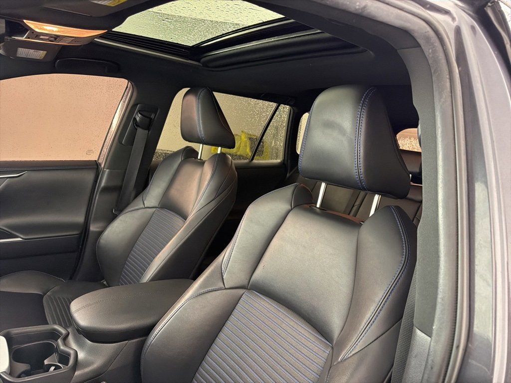 Used 2021 Toyota RAV4 XSE image 18