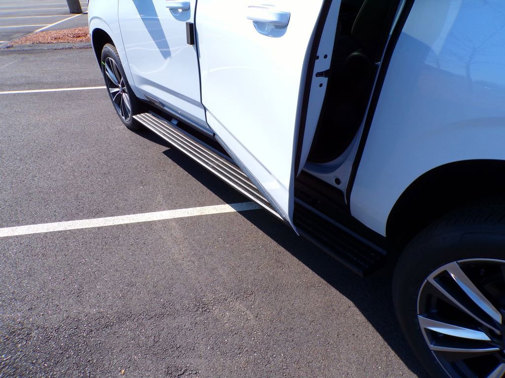 New 2026 Cadillac Escalade ESV Sport w/ Touring Package AWD/4WD image 7