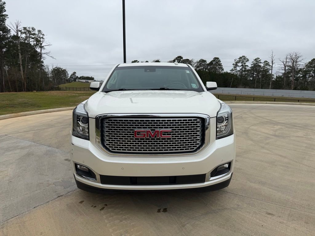Used 2015 GMC Yukon XL Denali w/ Premium Package image 8